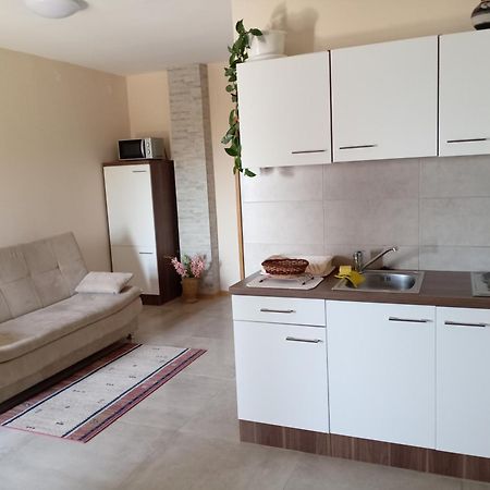 Apartmani Suzana Crikvenica Ngoại thất bức ảnh