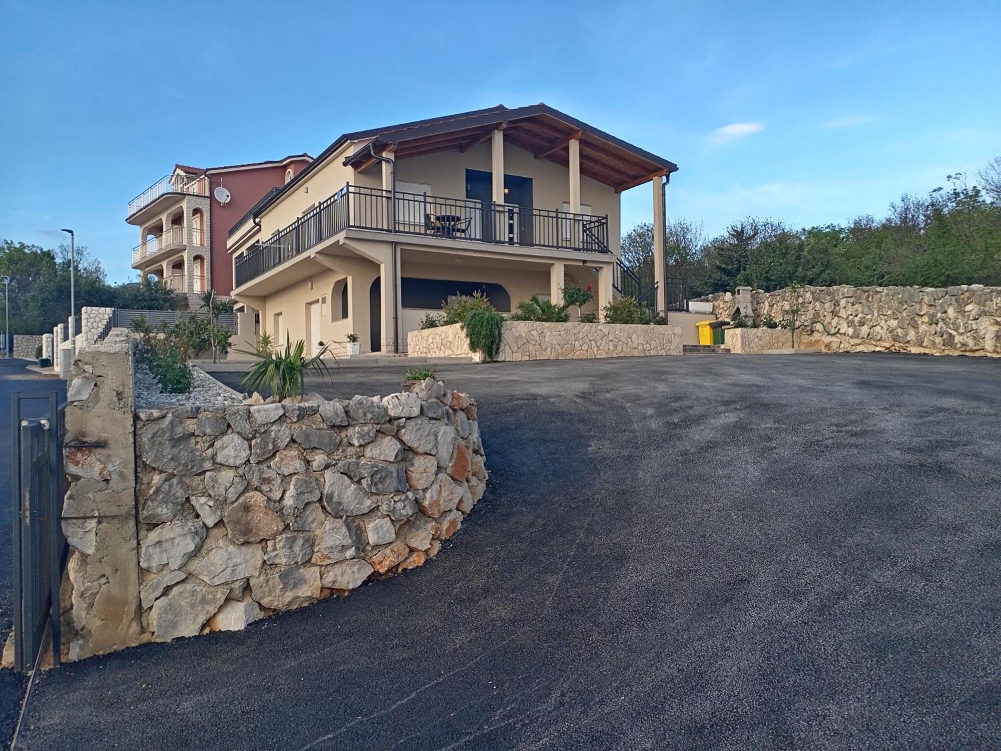 Apartmani Suzana Crikvenica Ngoại thất bức ảnh